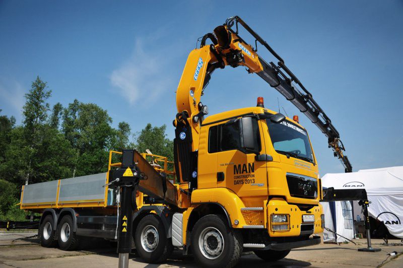 КРАН-МАНИПУЛЯТОР